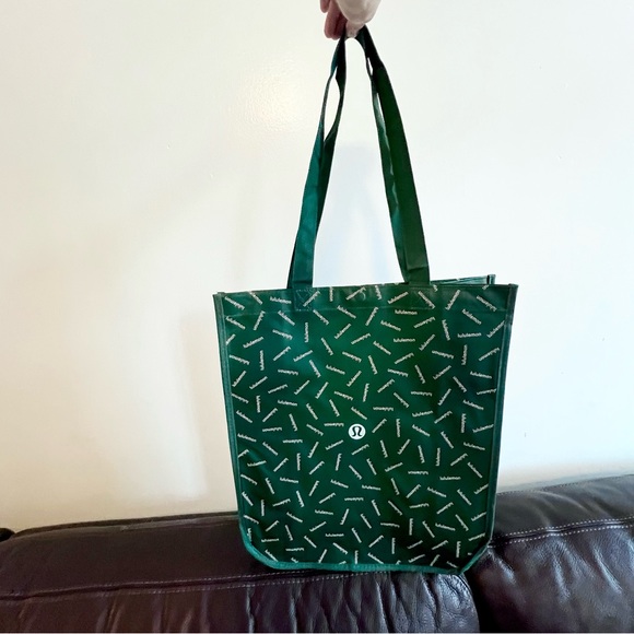 Lululemon Athletica Large Shopping Bag - Green Color, NEW - Picture 3 of 5